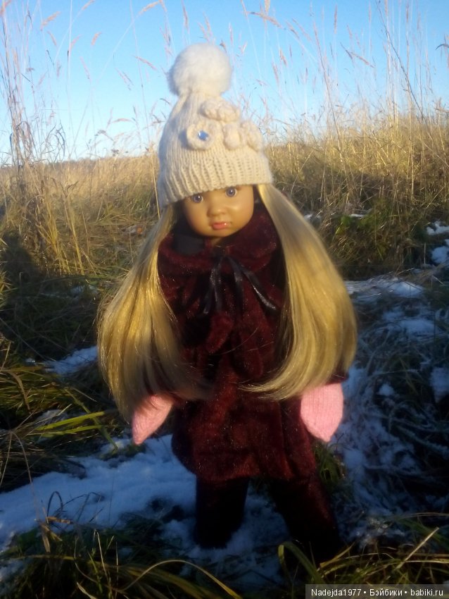 Марейка прогулялась по первому снегу