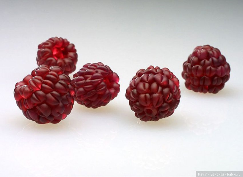 Стеклянные украшения Элизабет Джонсон в технике lampwork (фото 5)