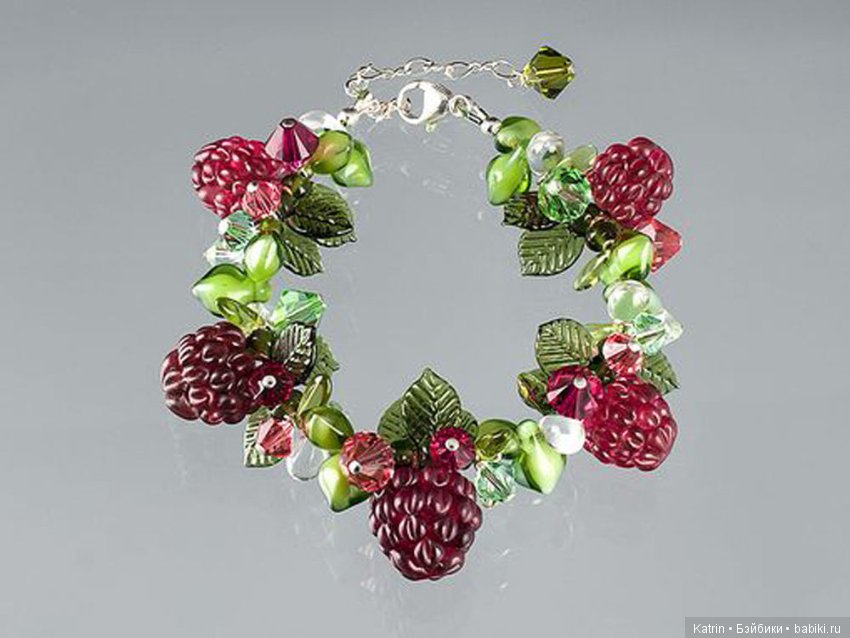 Стеклянные украшения Элизабет Джонсон в технике lampwork