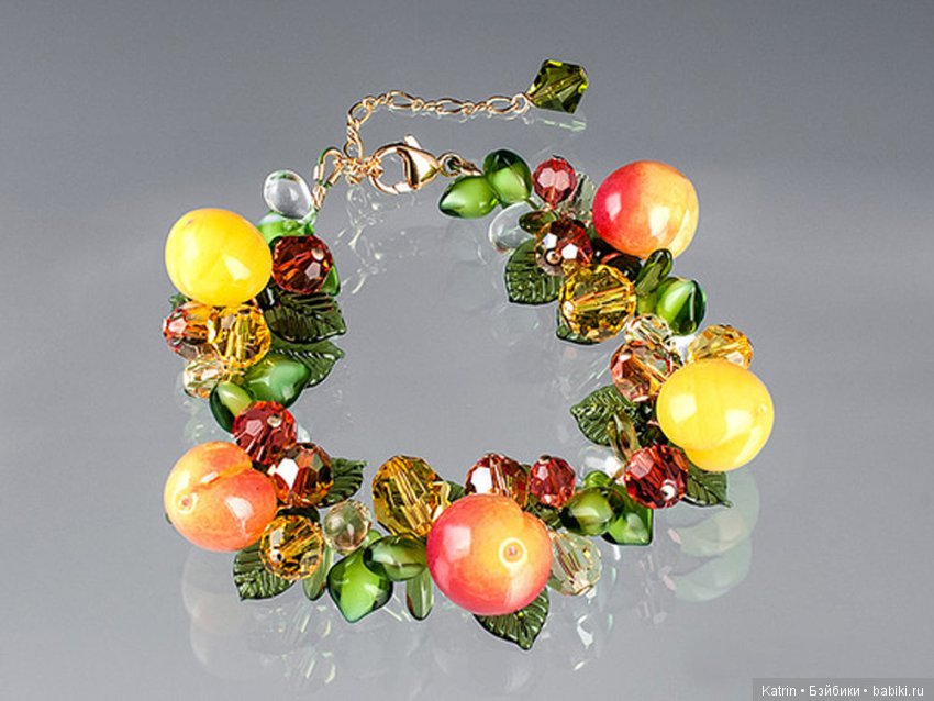 Стеклянные украшения Элизабет Джонсон в технике lampwork