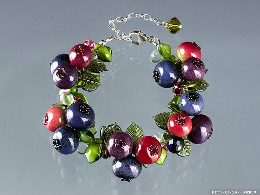 Стеклянные украшения Элизабет Джонсон в технике lampwork