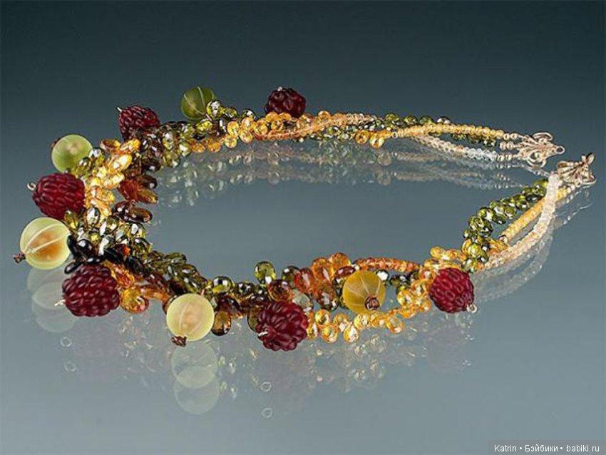 Стеклянные украшения Элизабет Джонсон в технике lampwork