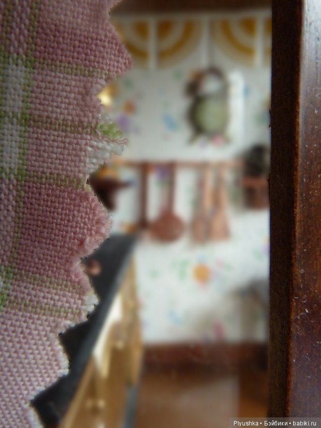 Кухня для Муми-мамы. 1/12