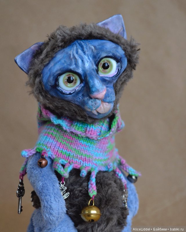 Небольшая стайка очень разных звериков