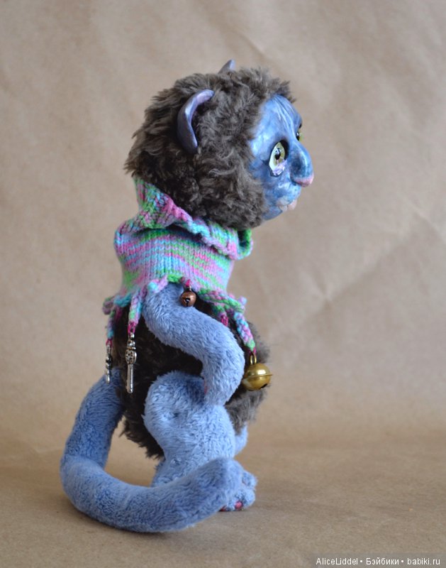 Небольшая стайка очень разных звериков