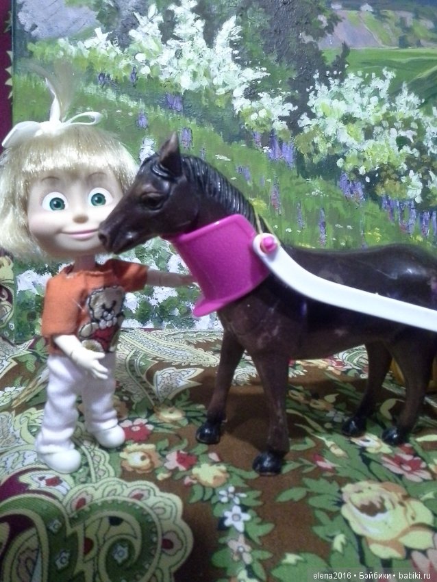 Машка и компания — Куклы Маша и Медведь (Simba): Маша в кармашке