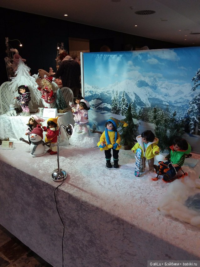 Выставка кукол и мишек в Eschwege. Коллекционные и мишки-тедди