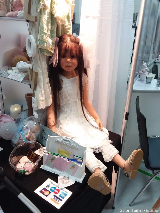 Выставка кукол и мишек в Eschwege. Коллекционные и мишки-тедди