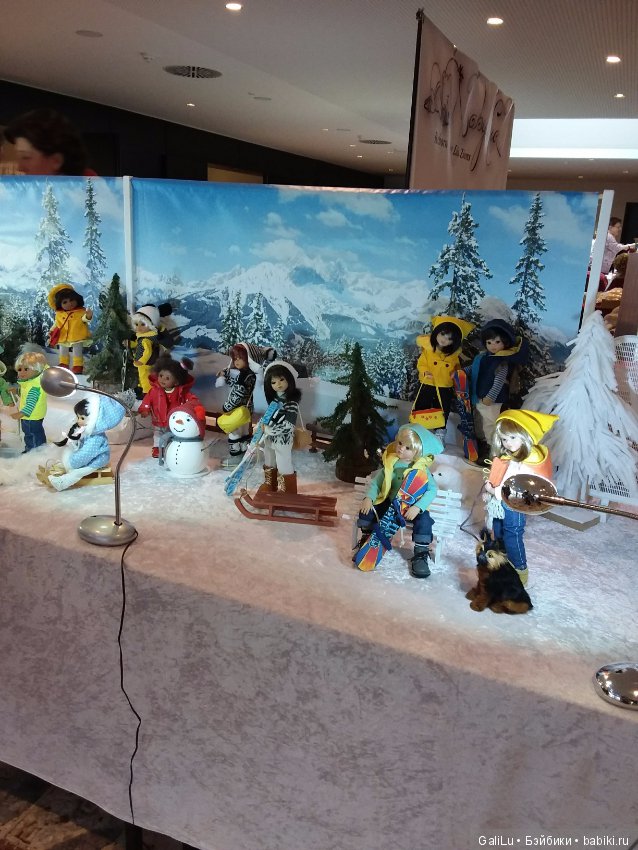 Выставка кукол и мишек в Eschwege. Коллекционные и мишки-тедди