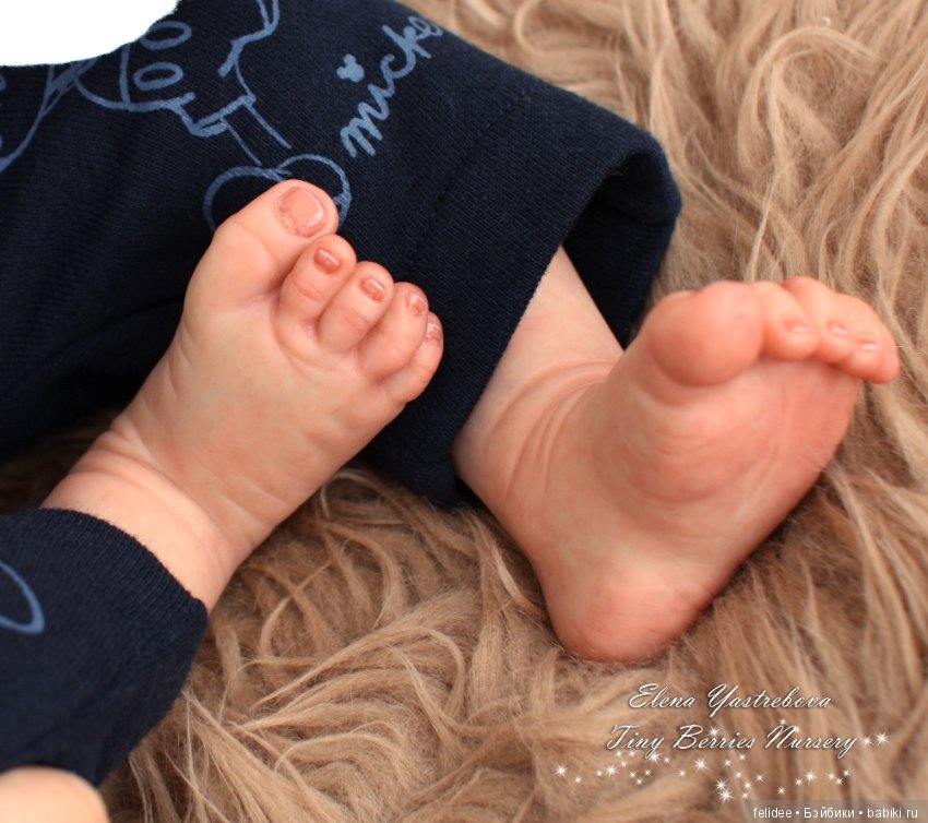 Ноэль и Эсме, малыши от Елены Ястребовой