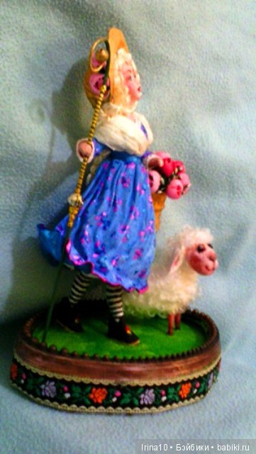 "Фарфоровая" пастушка из ваты (фото 10)