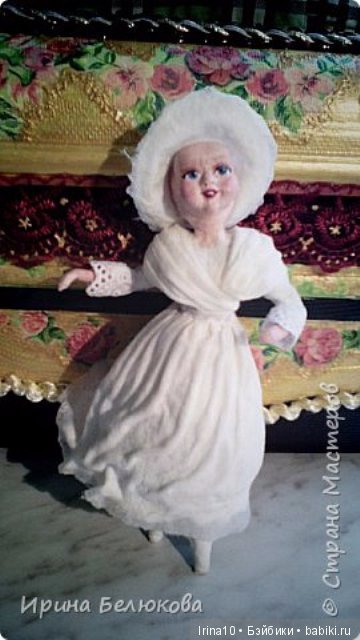 "Фарфоровая" пастушка из ваты (фото 3)
