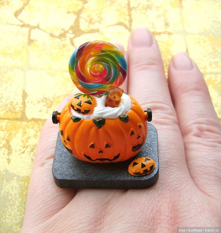 Кольца с фигурками в виде миниатюрных блюд (фото 7)