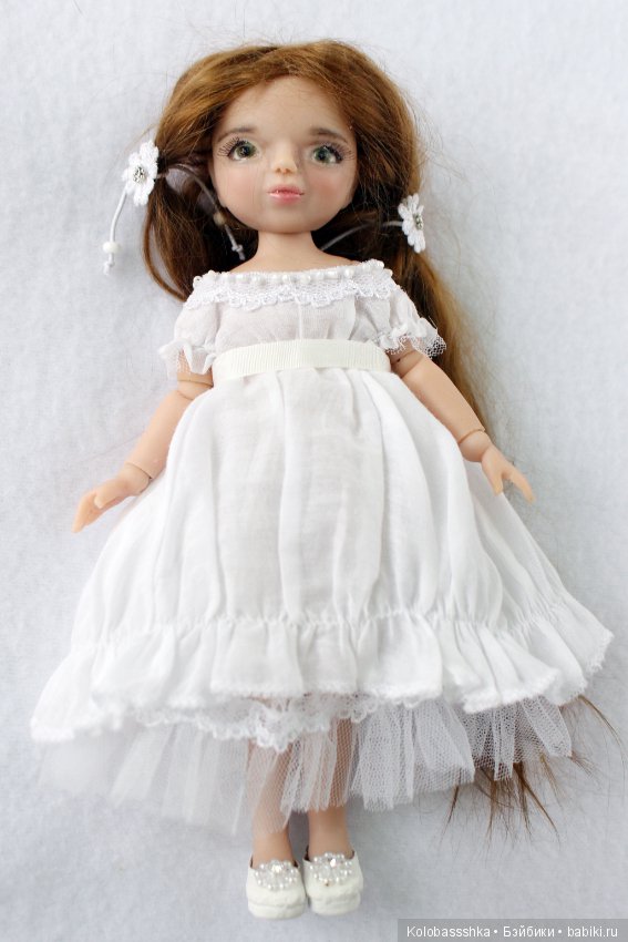 Виктория - полушарнирная куколка-малышка (фото 3)