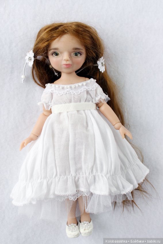 Виктория - полушарнирная куколка-малышка
