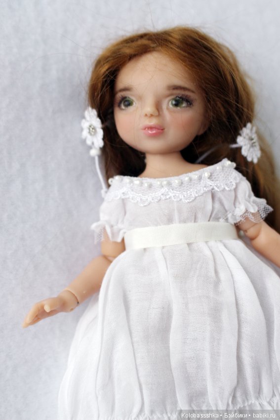Виктория - полушарнирная куколка-малышка (фото 5)