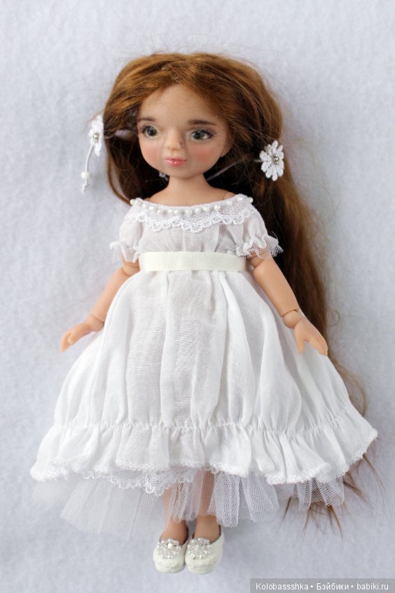 Виктория - полушарнирная куколка-малышка (фото 2)