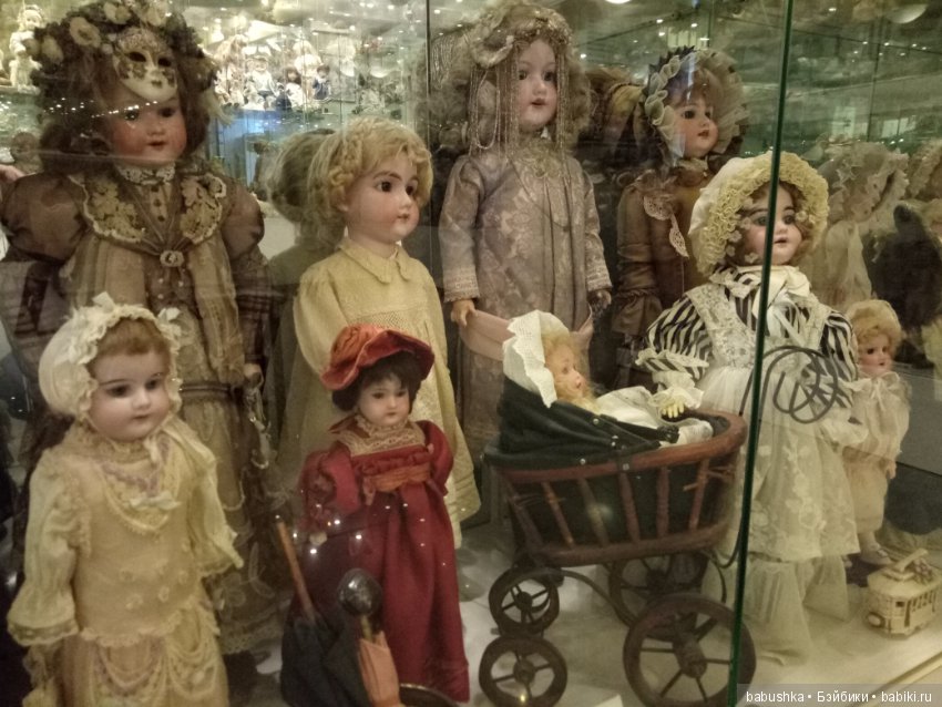 Музей уникальных кукол ул покровка. Музей уникальных кукол на Покровке. Москва музей кукол улица Покровка.