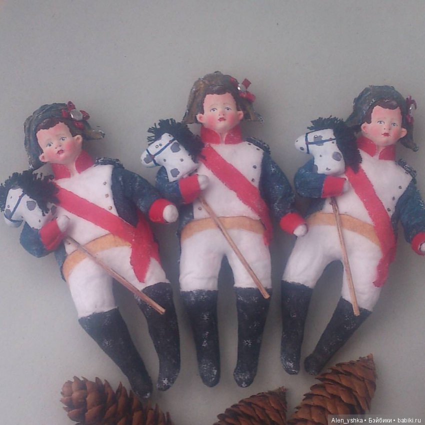 Знакомство с елочными ватными игрушками