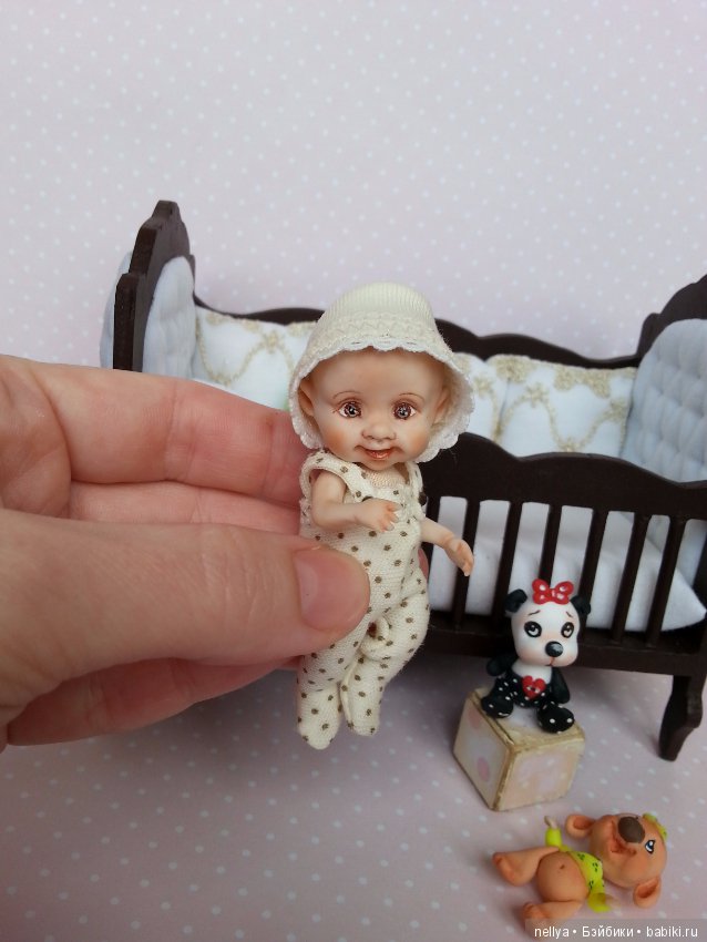 Максимка — Авторские миниатюрные куклы: лепка (фото 5)