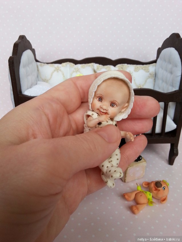Максимка — Авторские миниатюрные куклы: лепка (фото 4)