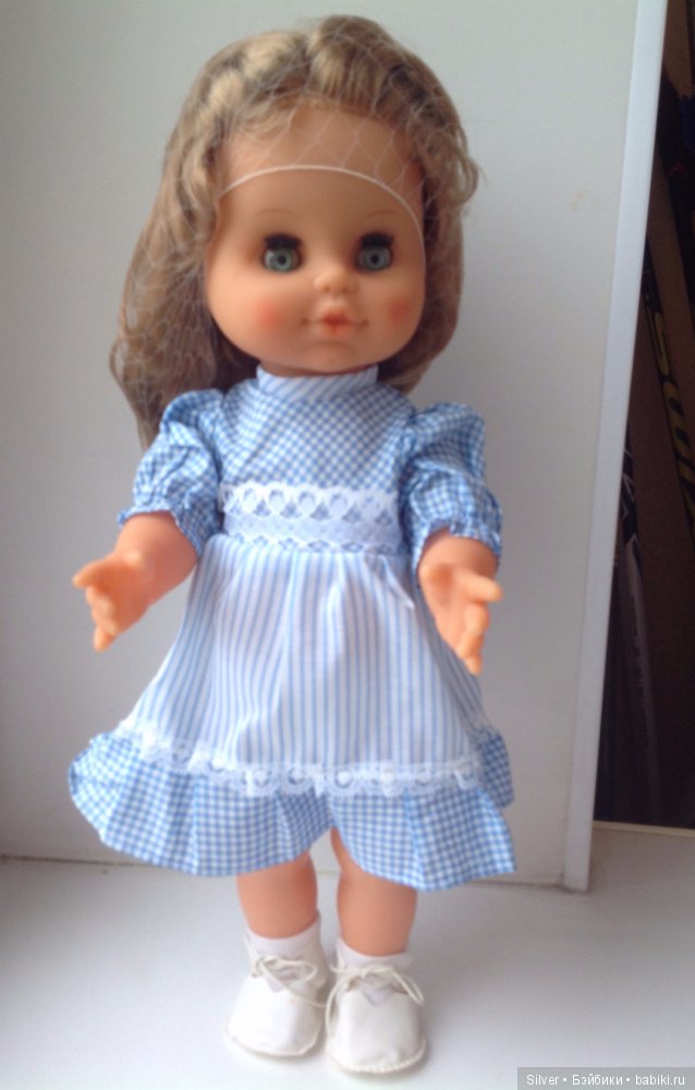 Помогите опознать куклу 42 см и сервиз