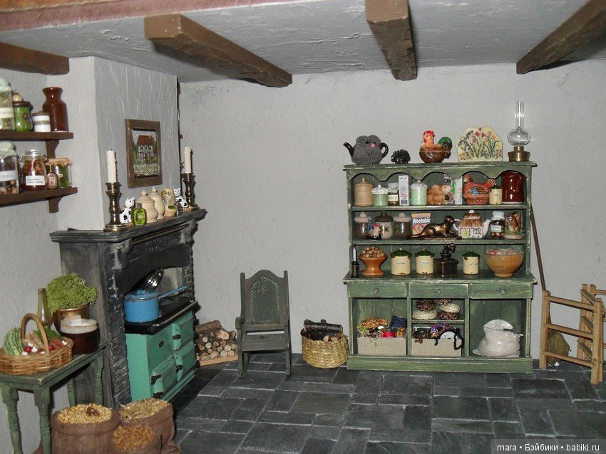 Уютная кухонька для семьи мышек от Sabs Mini Interiors