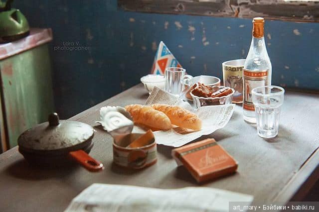 Коммунальная квартира, а в ней кухня, пуп земли (фото 3)