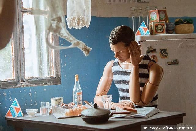 Коммунальная квартира, а в ней кухня, пуп земли