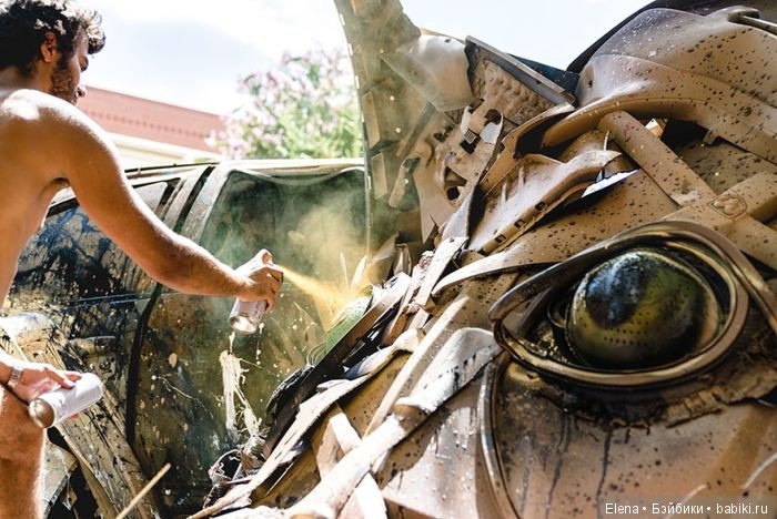 Скульптуры животных из разного хлама от Artur Bordalo