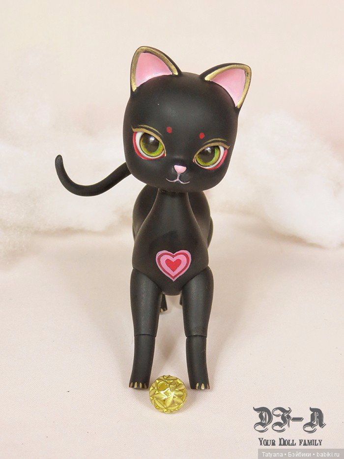 Doll family A продают парня Dumila и двух котиков MiaoMiao и WuWu (фото 4)