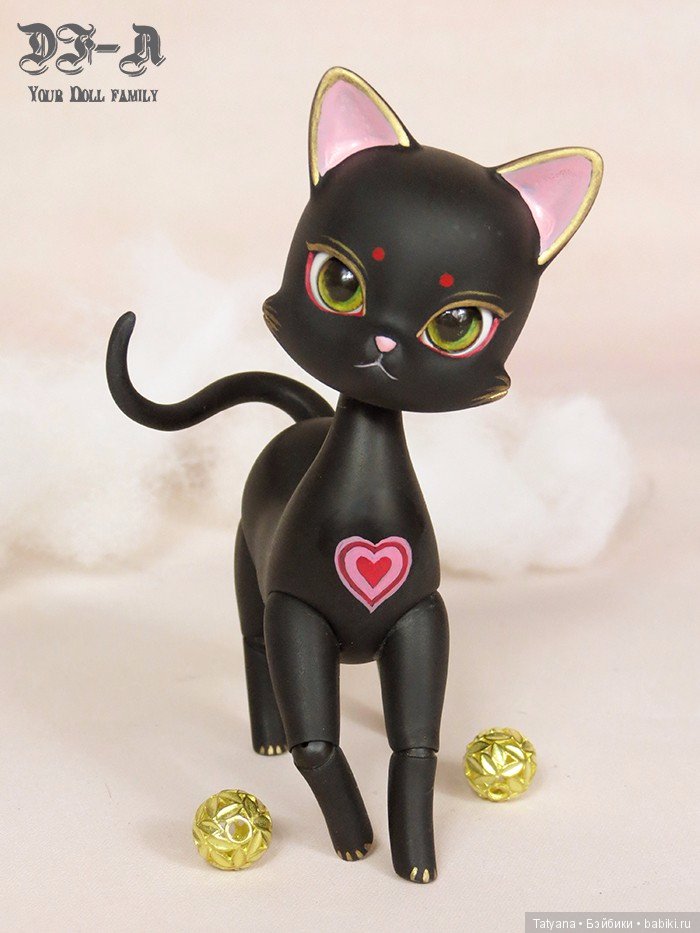 Doll family A продают парня Dumila и двух котиков MiaoMiao и WuWu (фото 6)