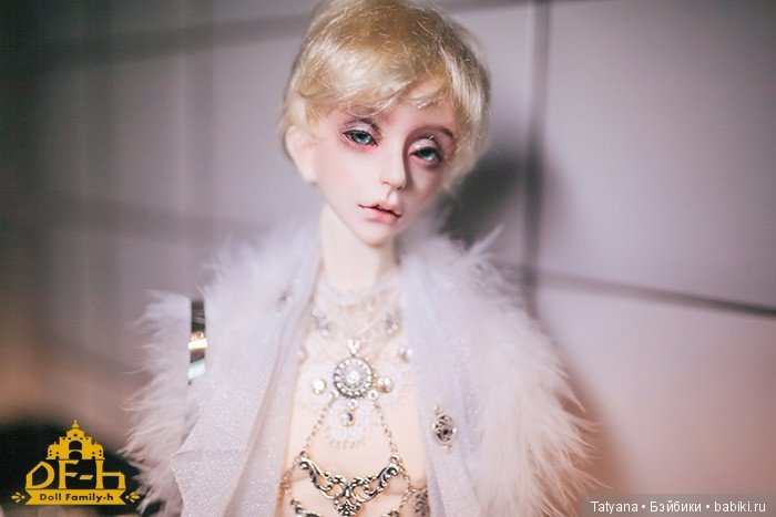 Doll Family H продают парня Puan