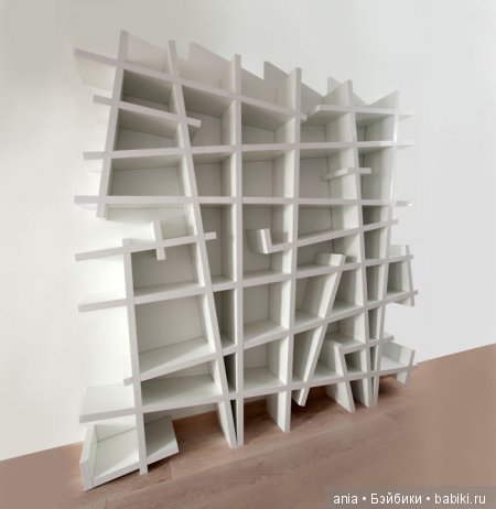 Оригинальные полки для книг