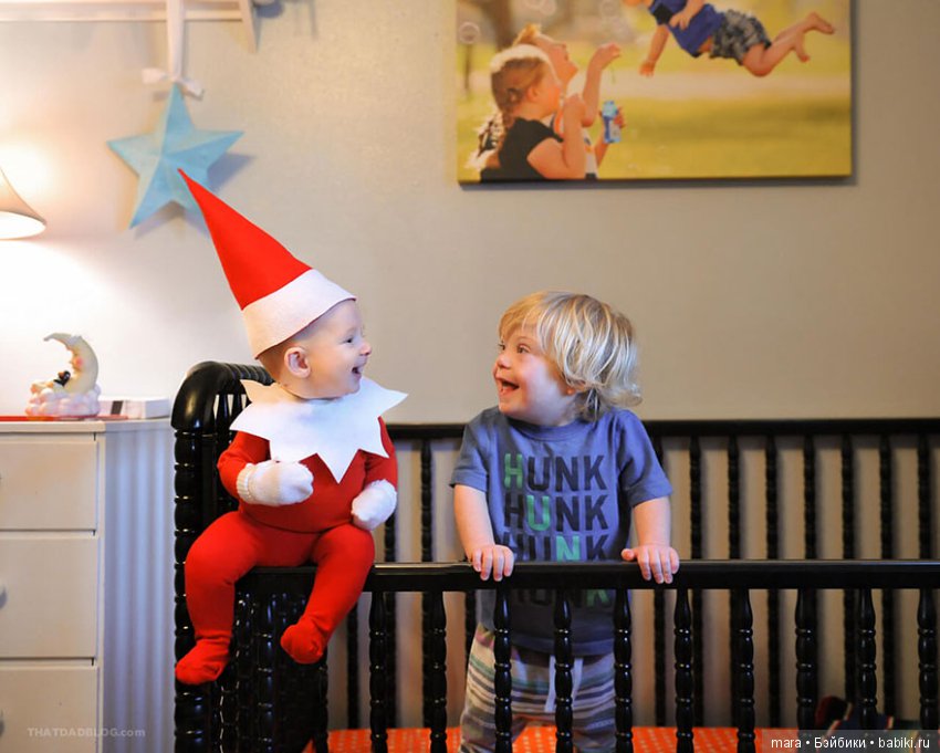 Папа превращает своего ребенка в реального эльфа на полке (фото 10)