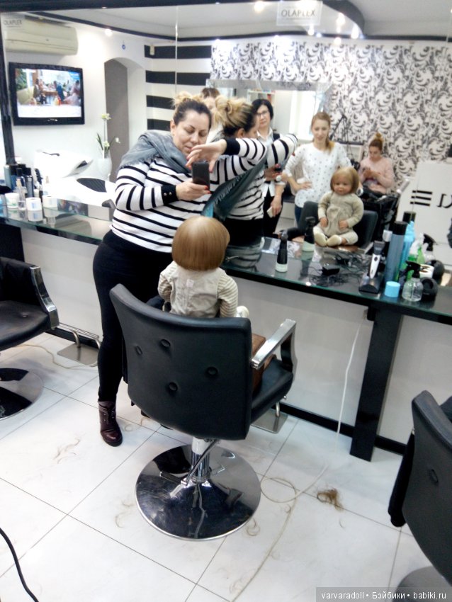 А мы в салоне красоты — Куклы Реборн (Reborn): домашние фото (фото 2)