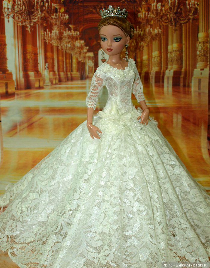Куклы в свадебных платьях