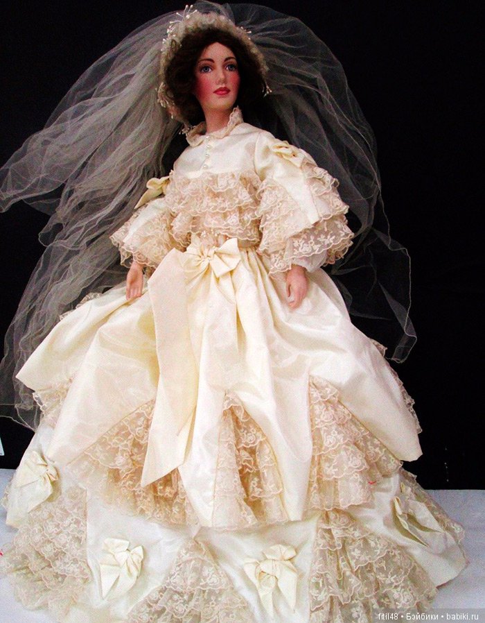 Куклы в свадебных платьях