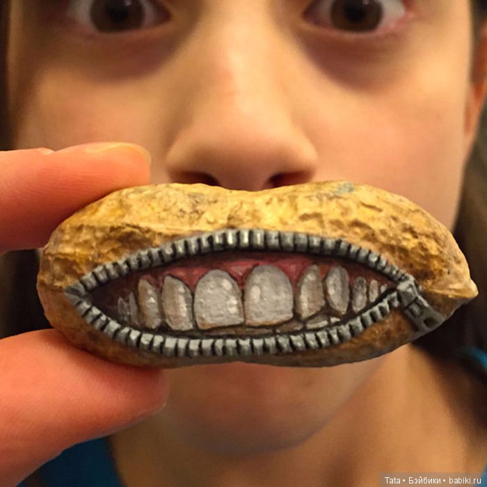 "Игра Престолов", The Beattles и Носферату: фигурки из арахиса от игрушечных дел мастера