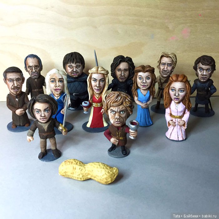 "Игра Престолов", The Beattles и Носферату: фигурки из арахиса от игрушечных дел мастера (фото 4)
