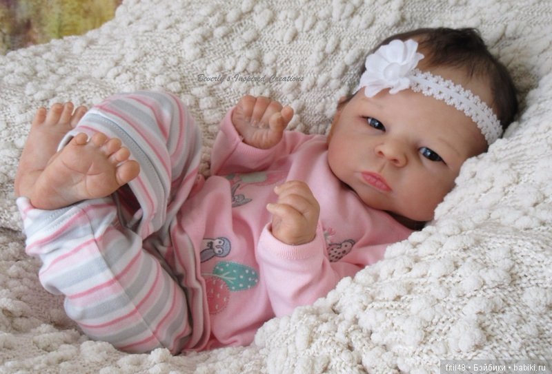 кукла реборн молд сью сью. малышка реборн. реборн девочка красивая маленькая. кукла реборн с открытыми глазами. реборн девочка красивая.
