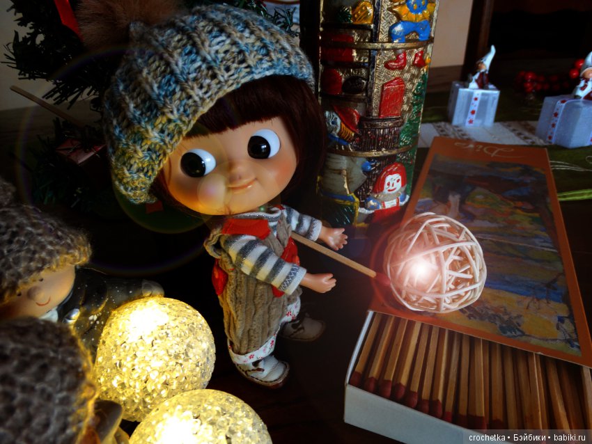 Карамелька mini mui chan готовится к Рождеству