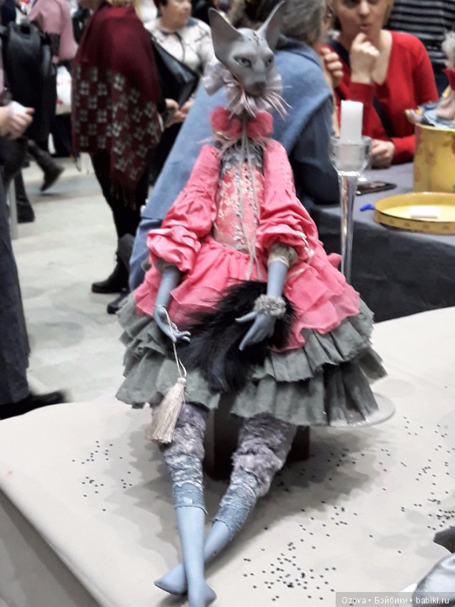 Путешествие из Петербурга в Москву на выставку кукол