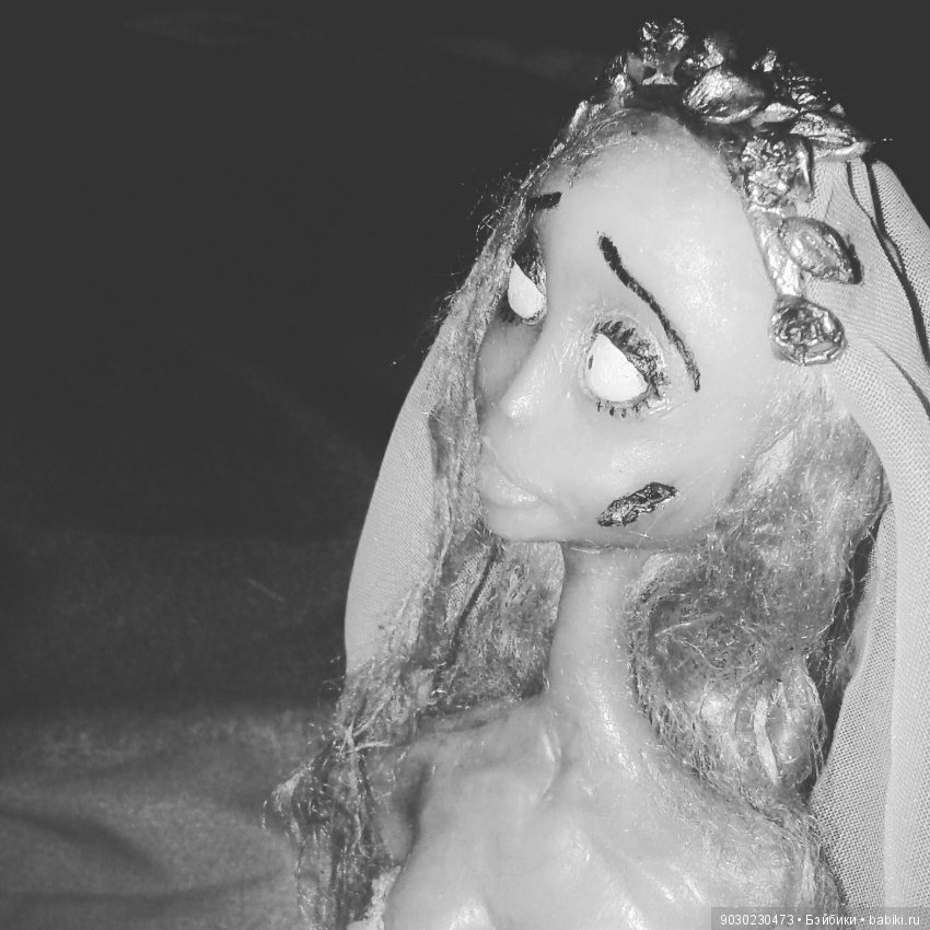 Они вместе.Пусть и у меня на полке,но вместе