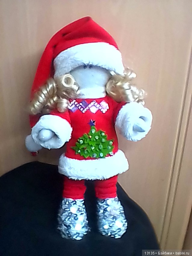 Новогодняя интерьерная куколка