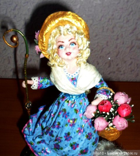 "Фарфоровая" пастушка из ваты