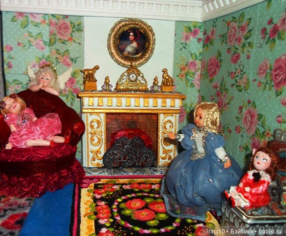 Кукольная миниатюра. Комната с камином