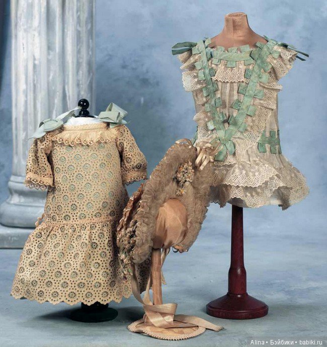 Антикварная кукольная одежда и аксессуары (фото 10)