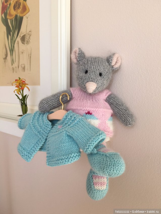 Зайчики от LittleCottonRabbit в моем исполнении и немножко про автора мастерклассов