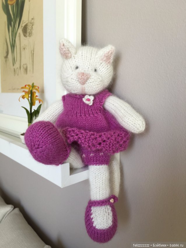 Зайчики от LittleCottonRabbit в моем исполнении и немножко про автора мастерклассов